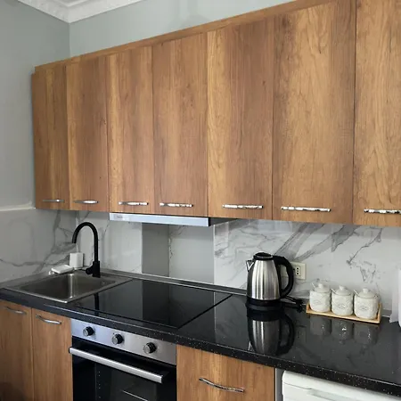 Twinstay - One Bedroom * بيرات